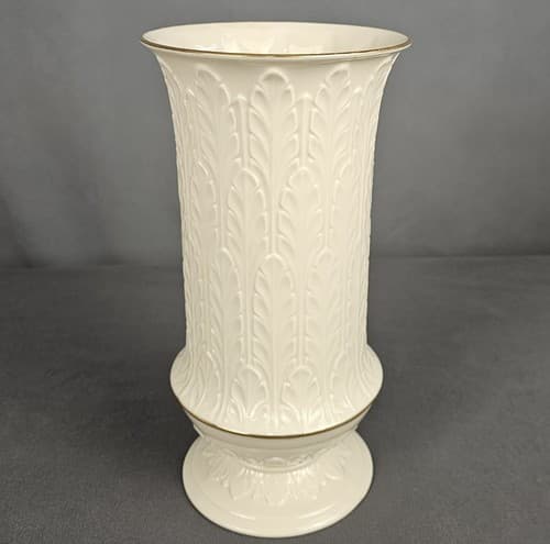 VTG Lenox Vase Footed 24k Gold Trim USA Embossed Acanthus Leaf Tall Large EUC