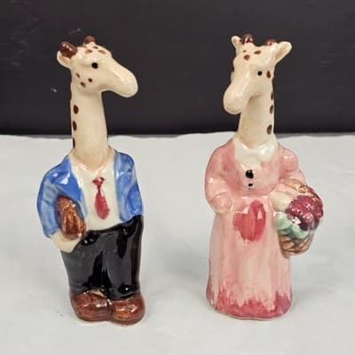 Vintage 50s Anthropomorphic Long Neck Giraffe Salt & Pepper Shakers Set 5"