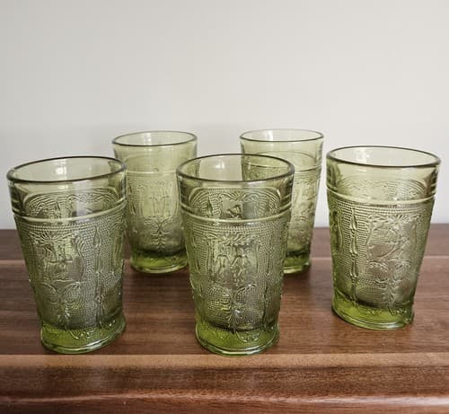 5 Vintage Imperial Glass Decorative Green Juice Glasses
