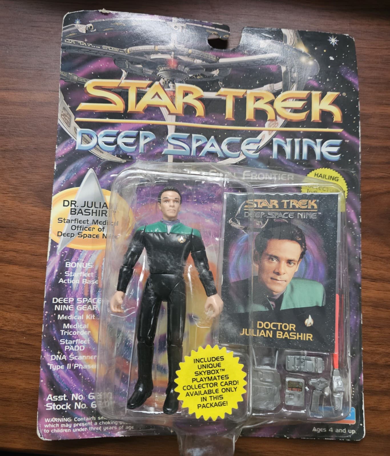 Star Trek Deep Space Nine Beyond the Final Frontier Figure 93 Dr Julian Bashir