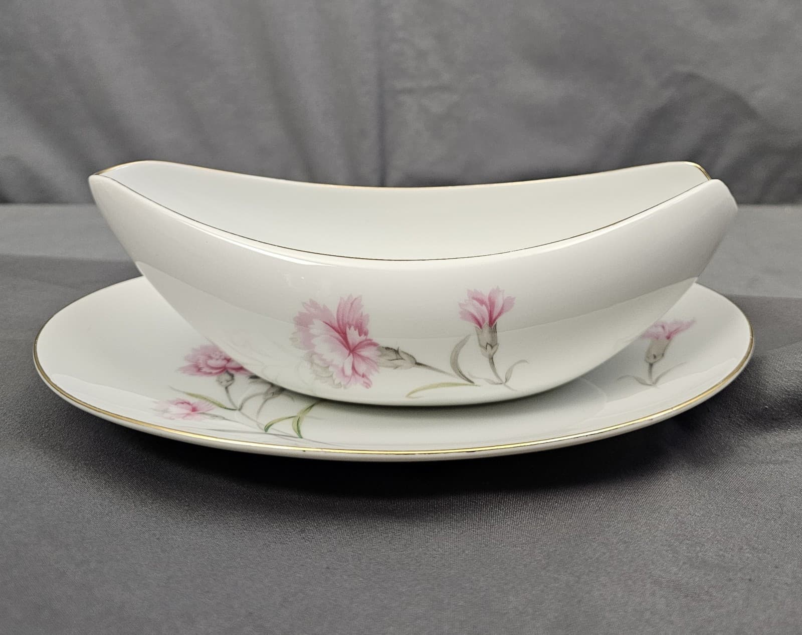 Royal Court China Carnation, Gravy Boat and Plate Excellent
