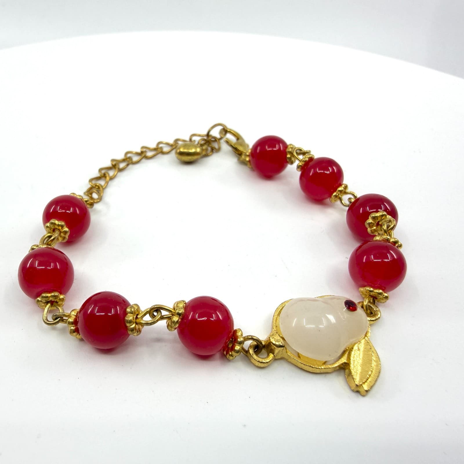 Red Agate Jade Carved Bunny Charm Bracelet Gold Tone Chinese New Year Gift
