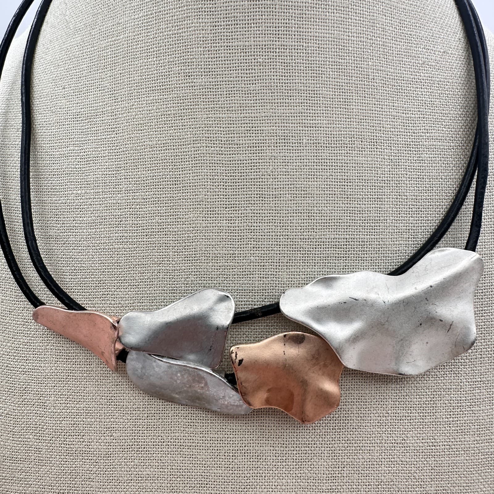 Vintage Y2K Boho Abstract Pebble Statement Necklace Double Strand Cord Jewelry