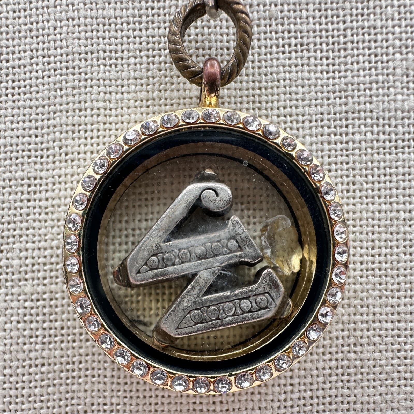 Vintage Y2K Clear Rhinestone W Pendent Necklace Retro Women's Classic Jewelry