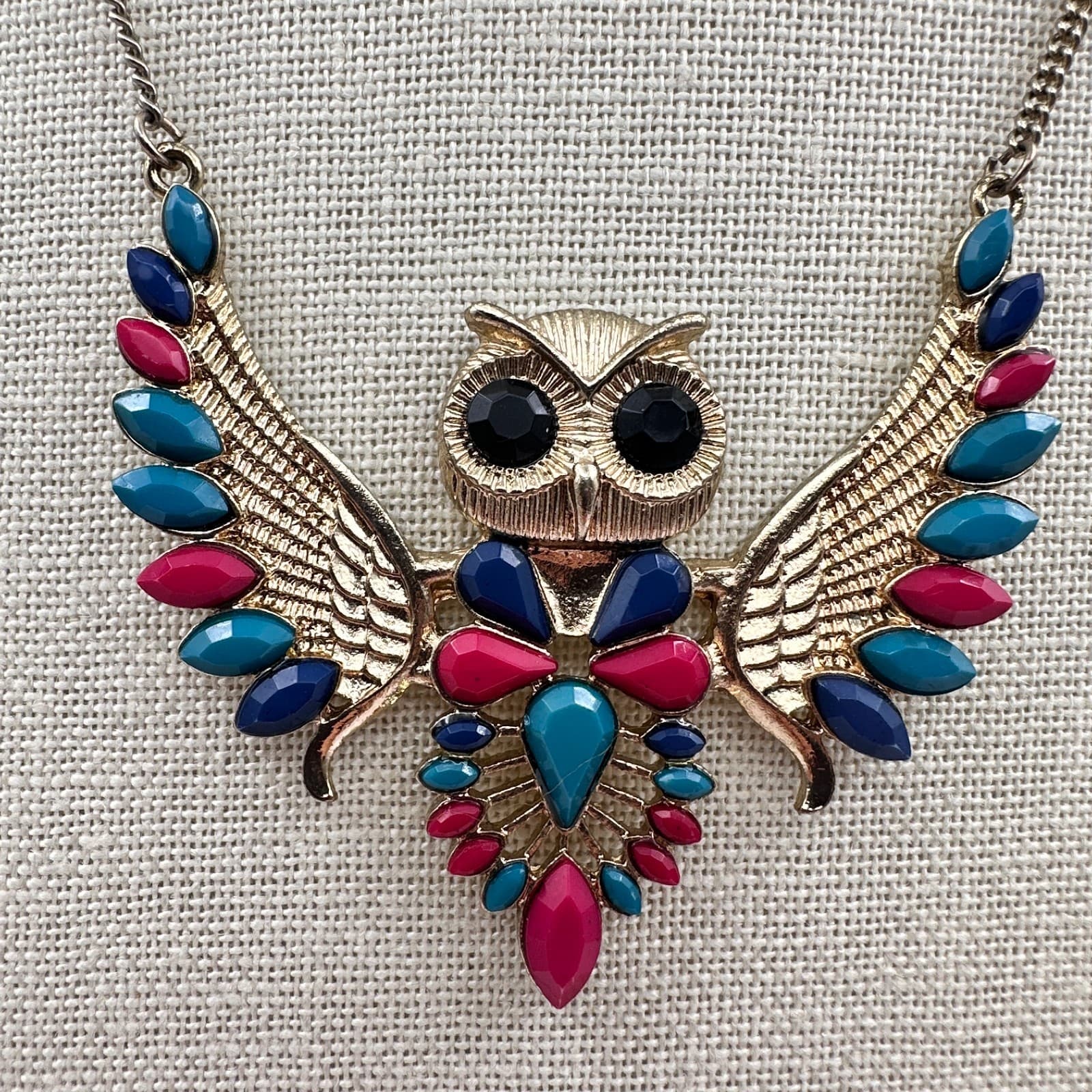 Vintage Y2K Gold Tone Beaded Owl Wings Pendant Necklace Boho Women's Jewelry 90s