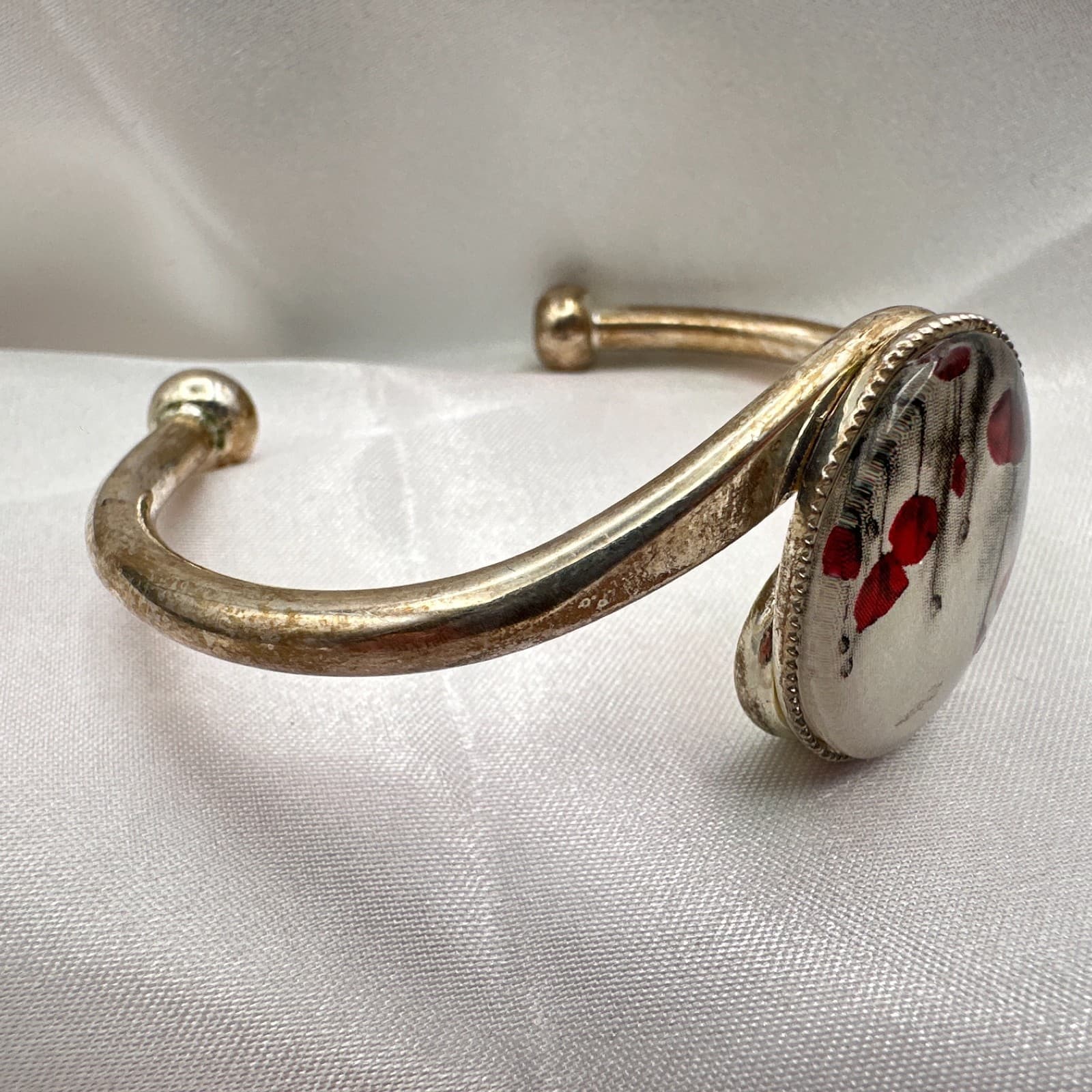 Vibrant 80s Red Poppy Flower Bangle Silver Tone Cabochon Cuff Bracelet Jewelry