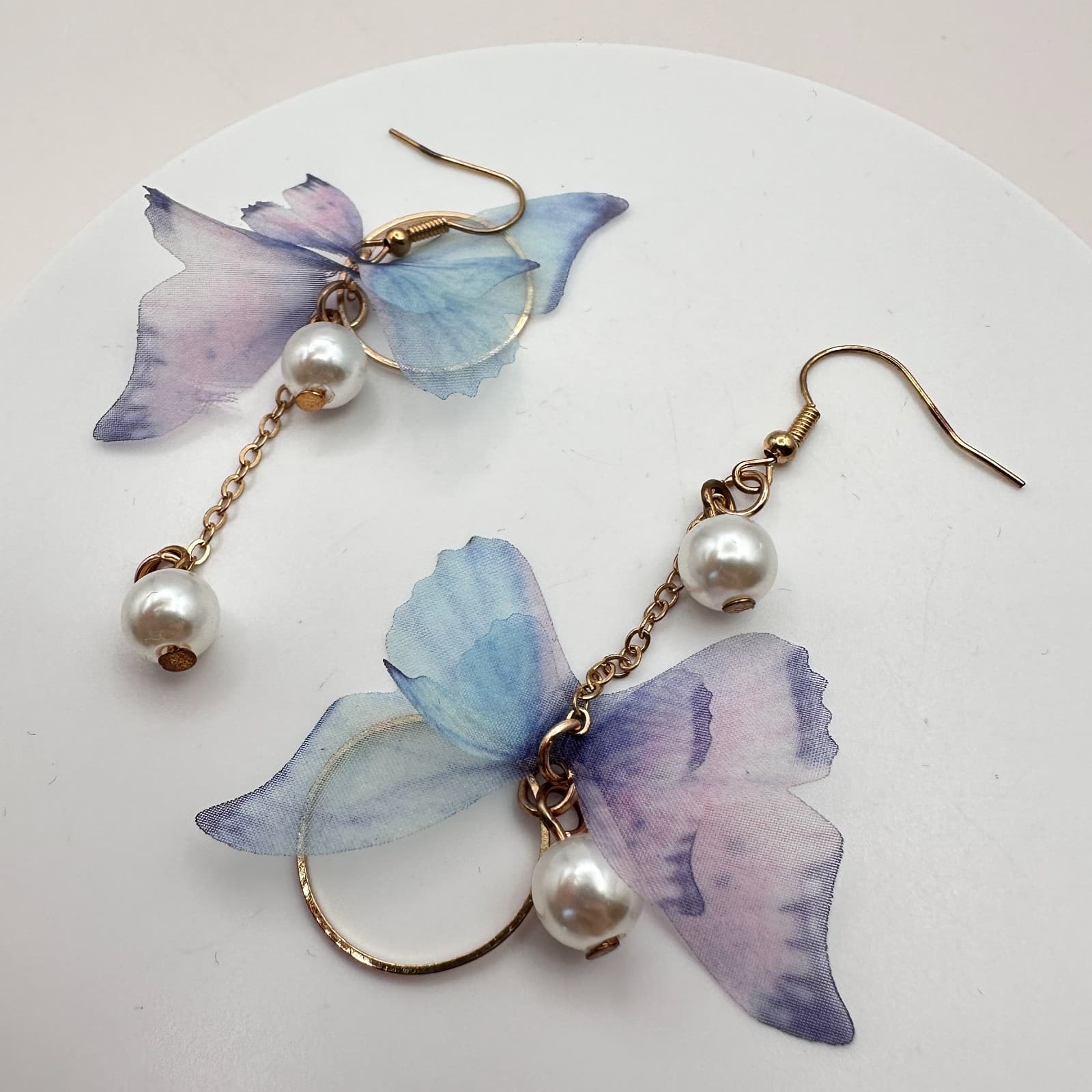 Vintage 90s Butterfly Wings Dangle Earrings Faux Pearl Gold Tone Boho Jewelry