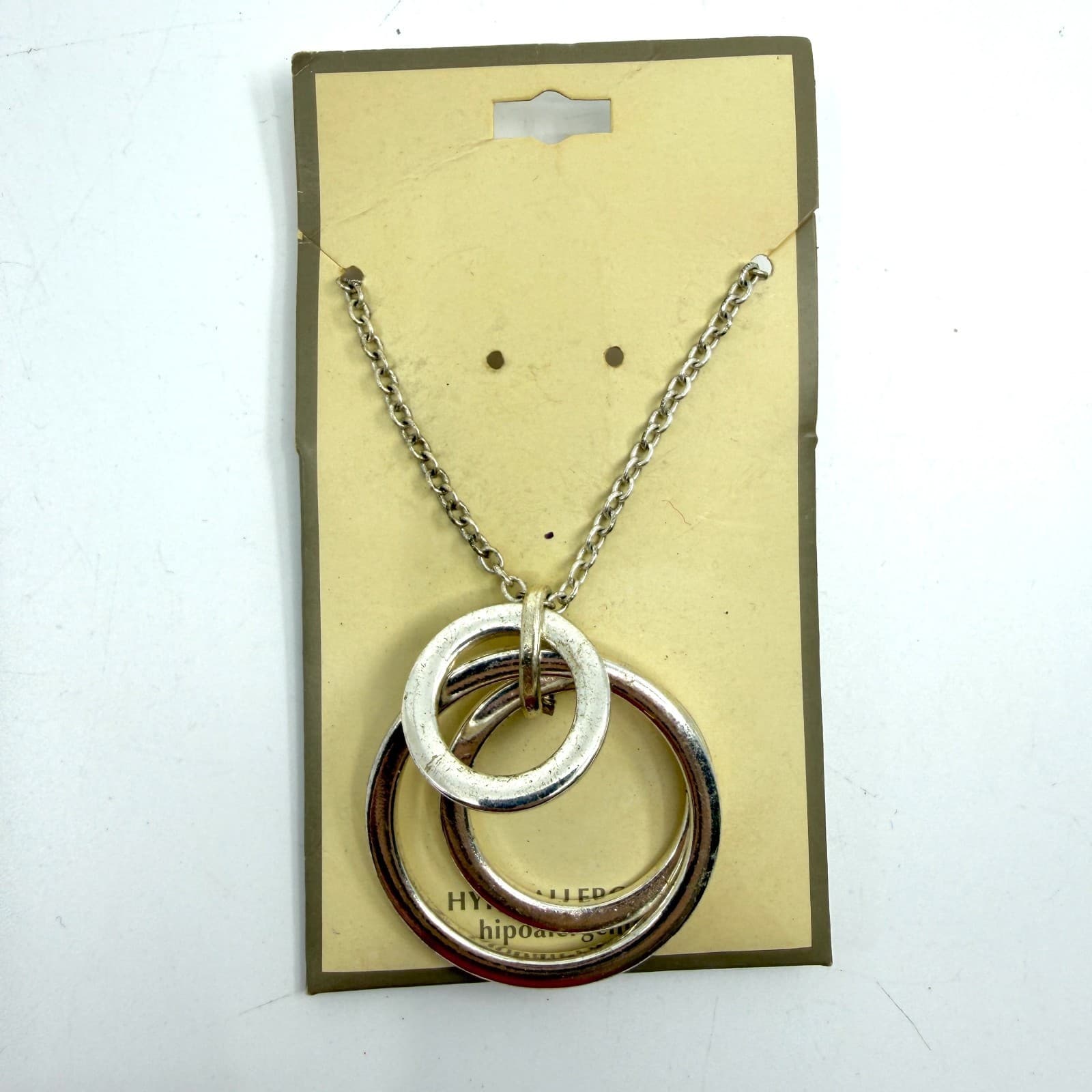 Chunky Silver Tone Interlocking Eternity Circle Pendant Necklace StatementGift