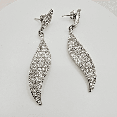 Vintage Y2K Clear Rhinestone Curved Leaf Dangle Earrings Silver Tone Jewelry