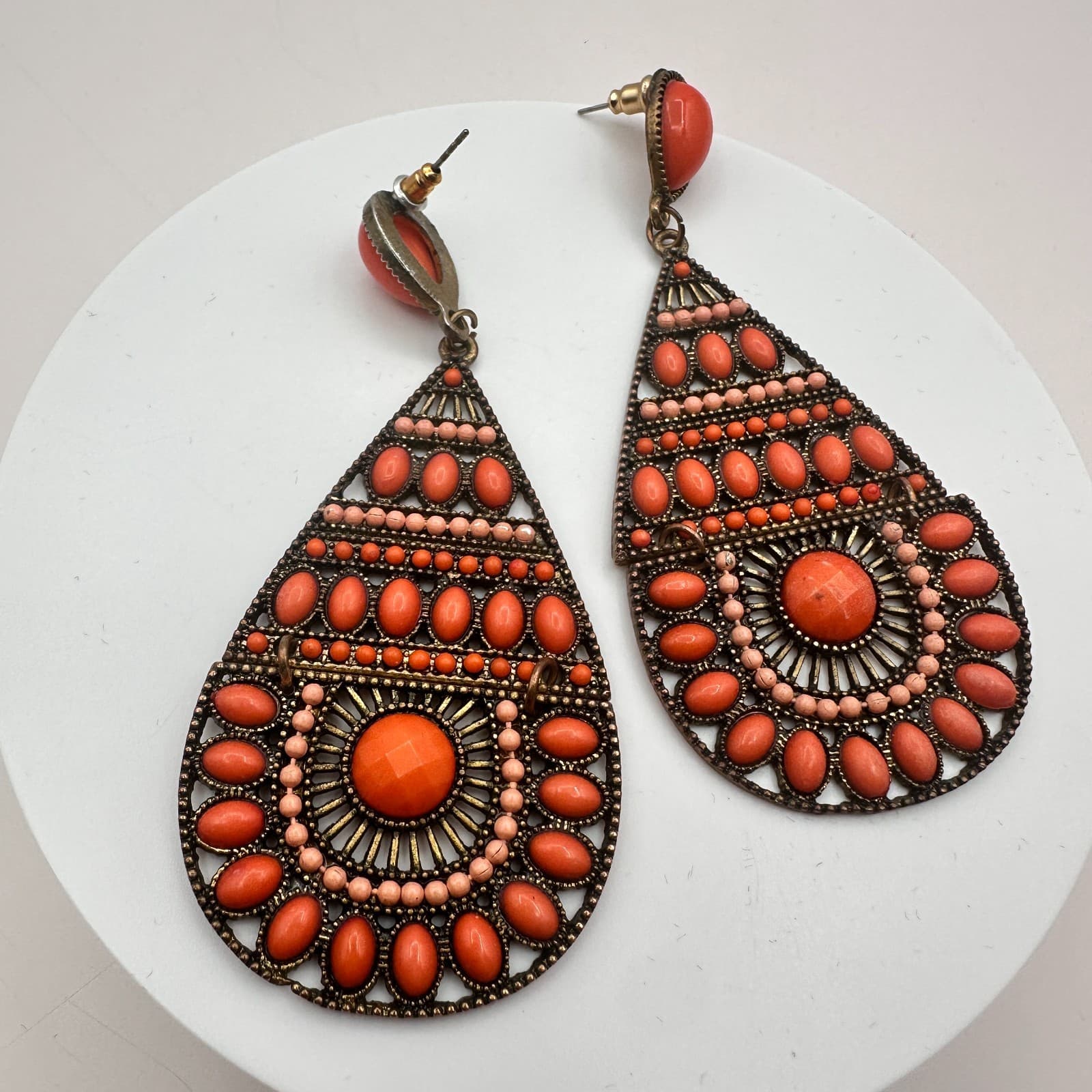 Vintage 90s Gold Tone Orange Beaded Teardrop Dangle Earrings Fashion Jewelry
