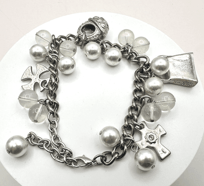 Vintage 90s Silver Tone Cross Charm Faux Pearl Beaded Bracelet Women's Jewelry