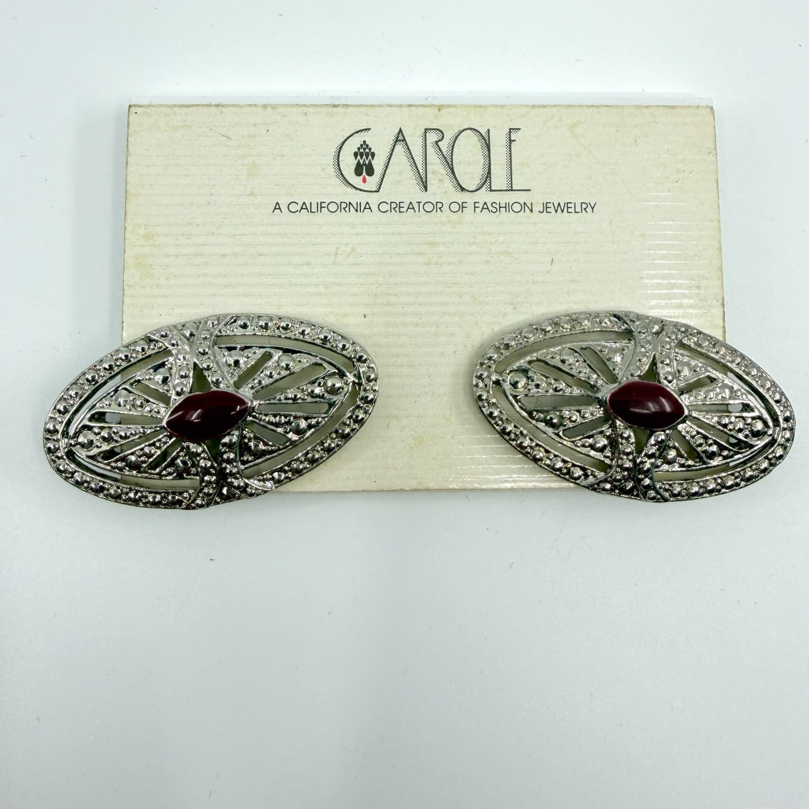 Vintage Carole California Silver Tone Maroon Red Cabochon Clip On Earrings Y2K