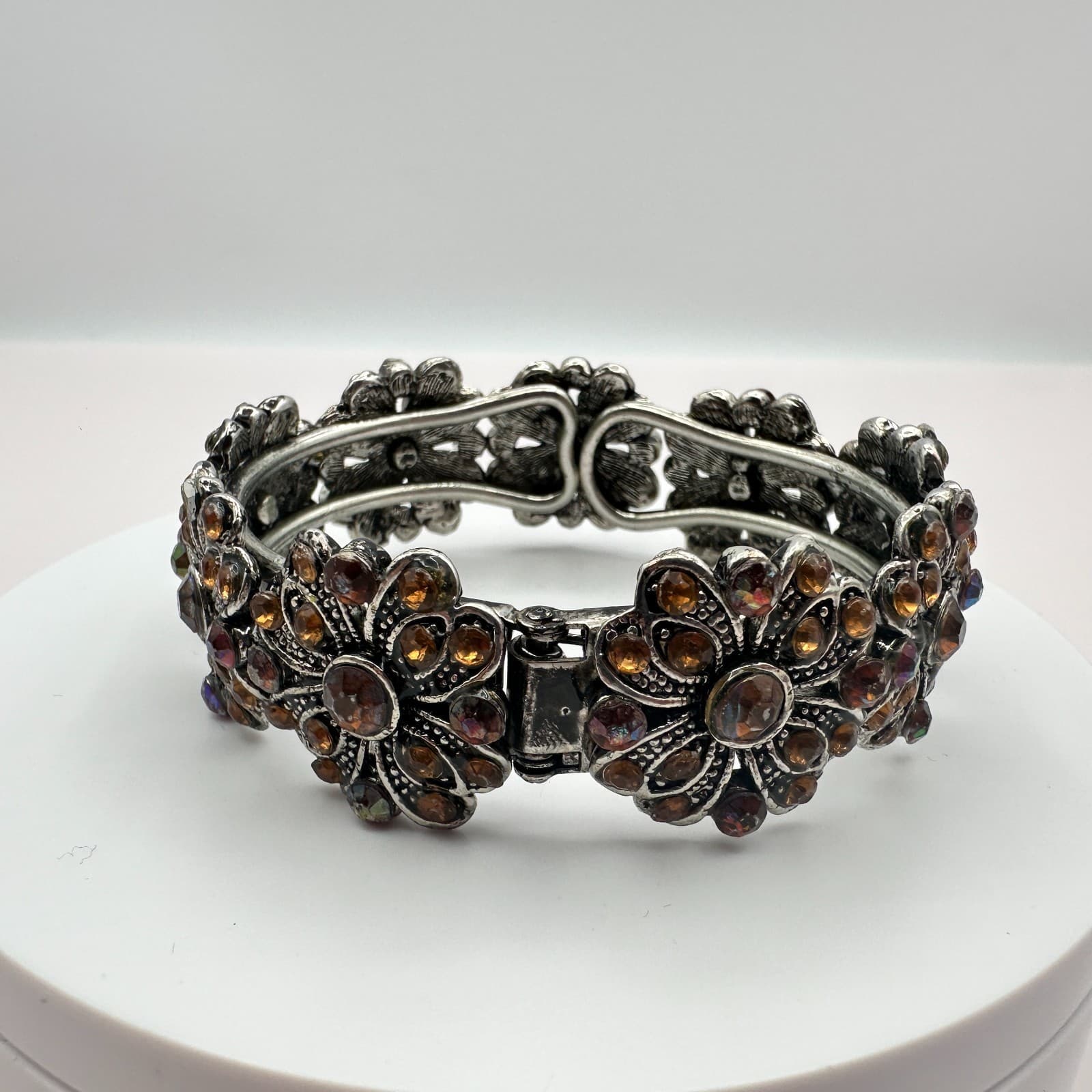 Vintage 90s Silver Tone Rhinestone Floral Hand Bracelet Boho Women's Jewelry Y2K