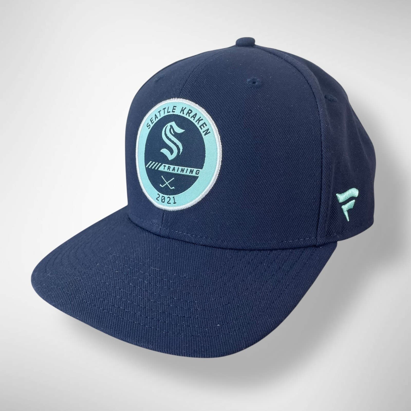 Seattle Kraken Hat Snapback NHL 2021 Training Cap Navy Fanatics Adjustable