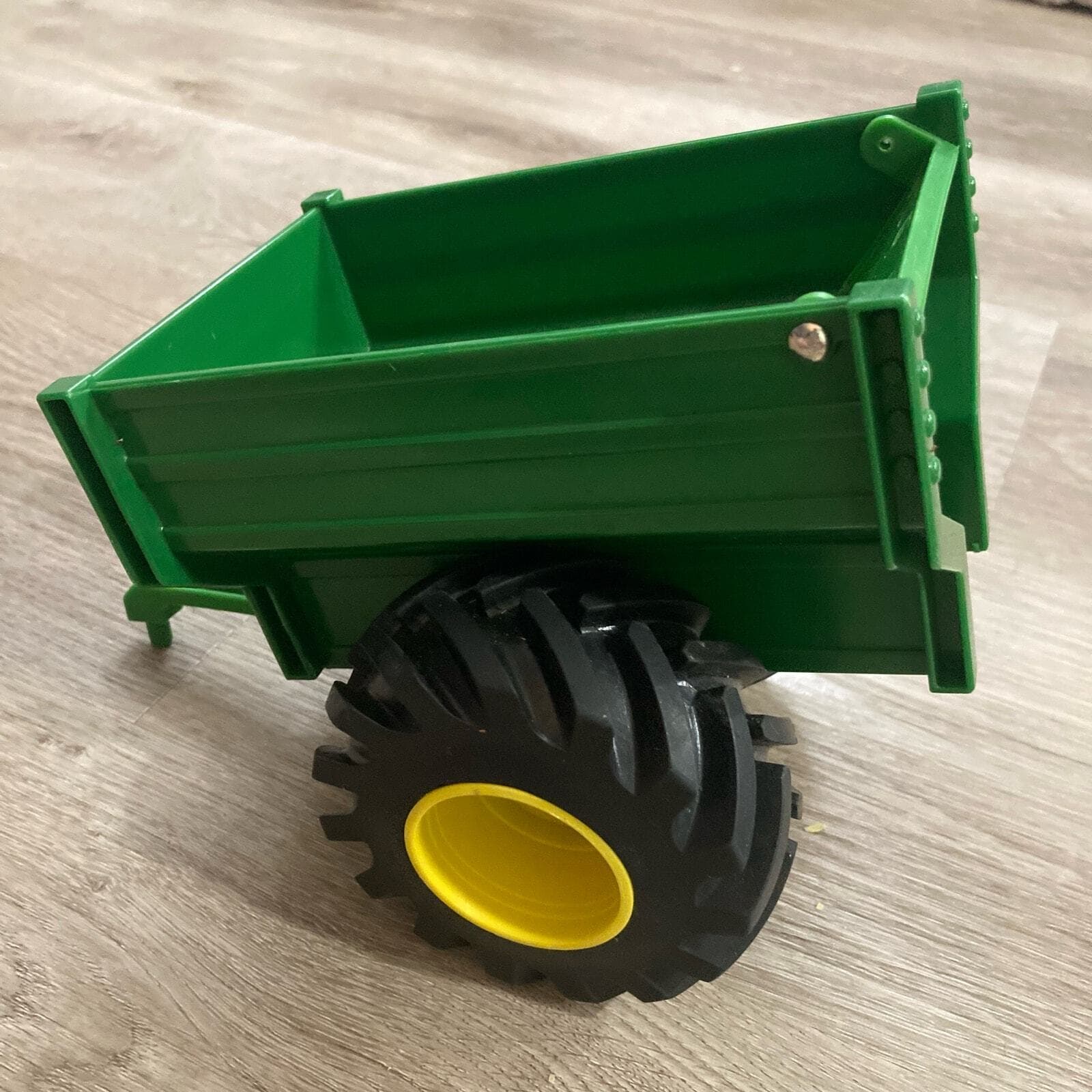 Tomy John Deere Monster Treads Green Trailer Farm Toy Kids - Used