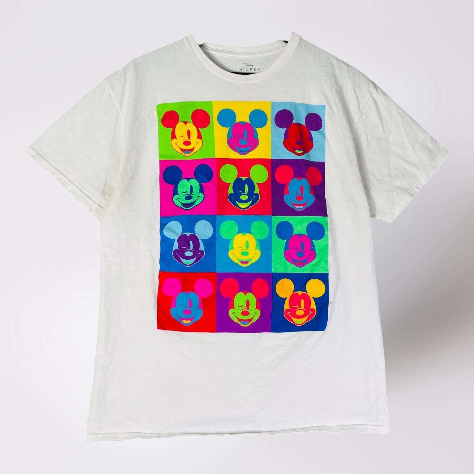 Disney Mickey Mouse Men’s L Pop Art Colorful White Graphic T-Shirt Vintage Style