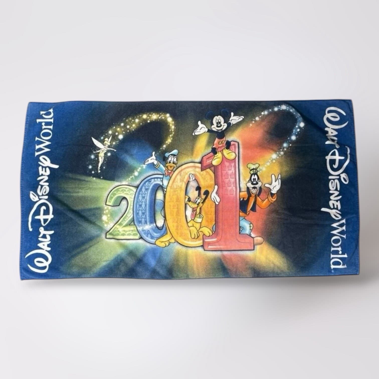 Vintage Walt Disney World 2001 Beach Towel Mickey Donald Goofy Pluto