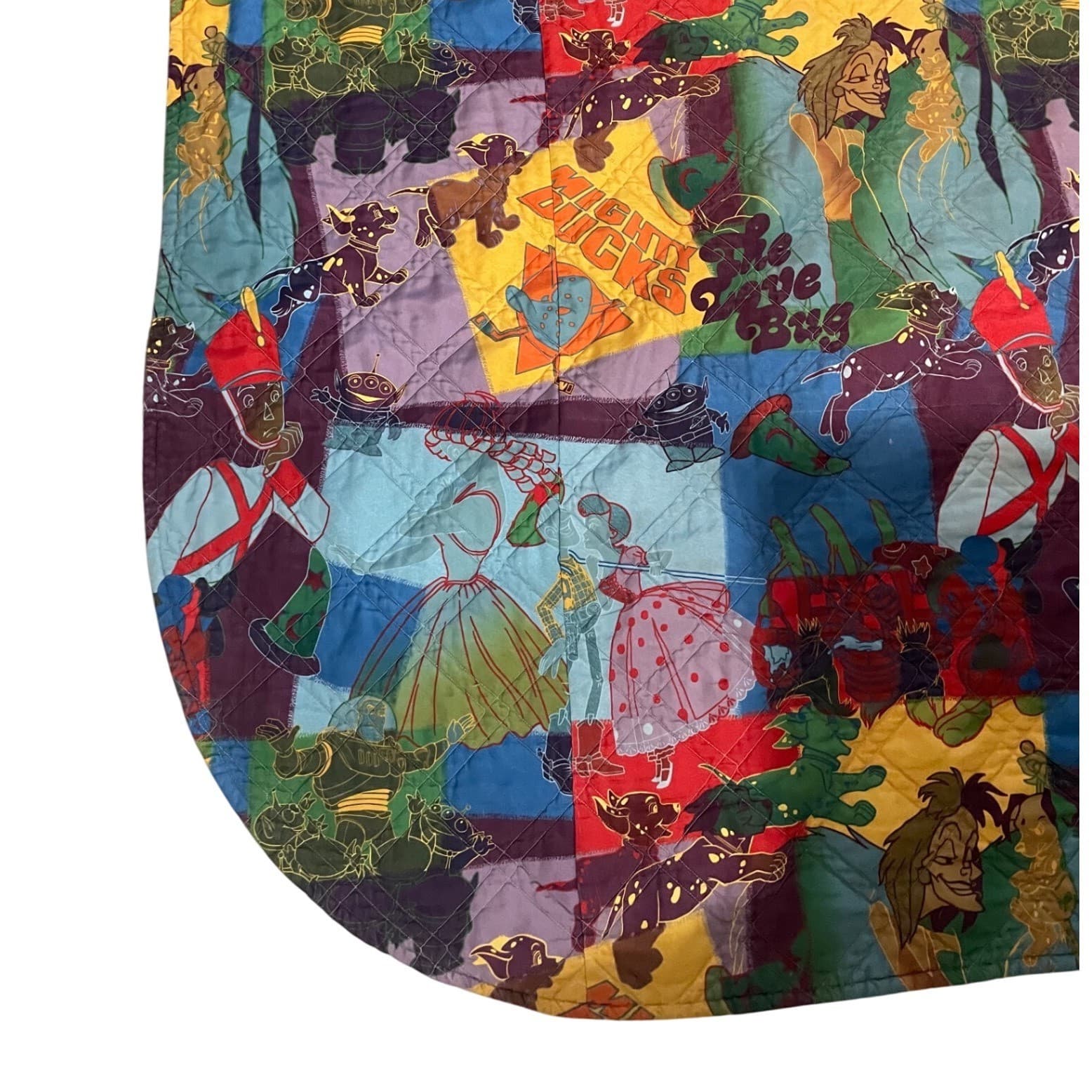 Disney All-Star Movies Resort Comforter 113x101 Prop Vintage Room Blanket