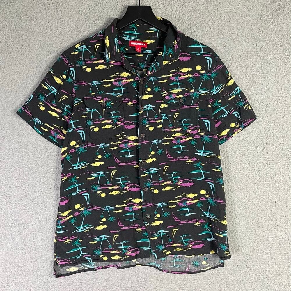 Unionbay Tropical Print Short Sleeve Button Shirt Black Rayon Men's Medium