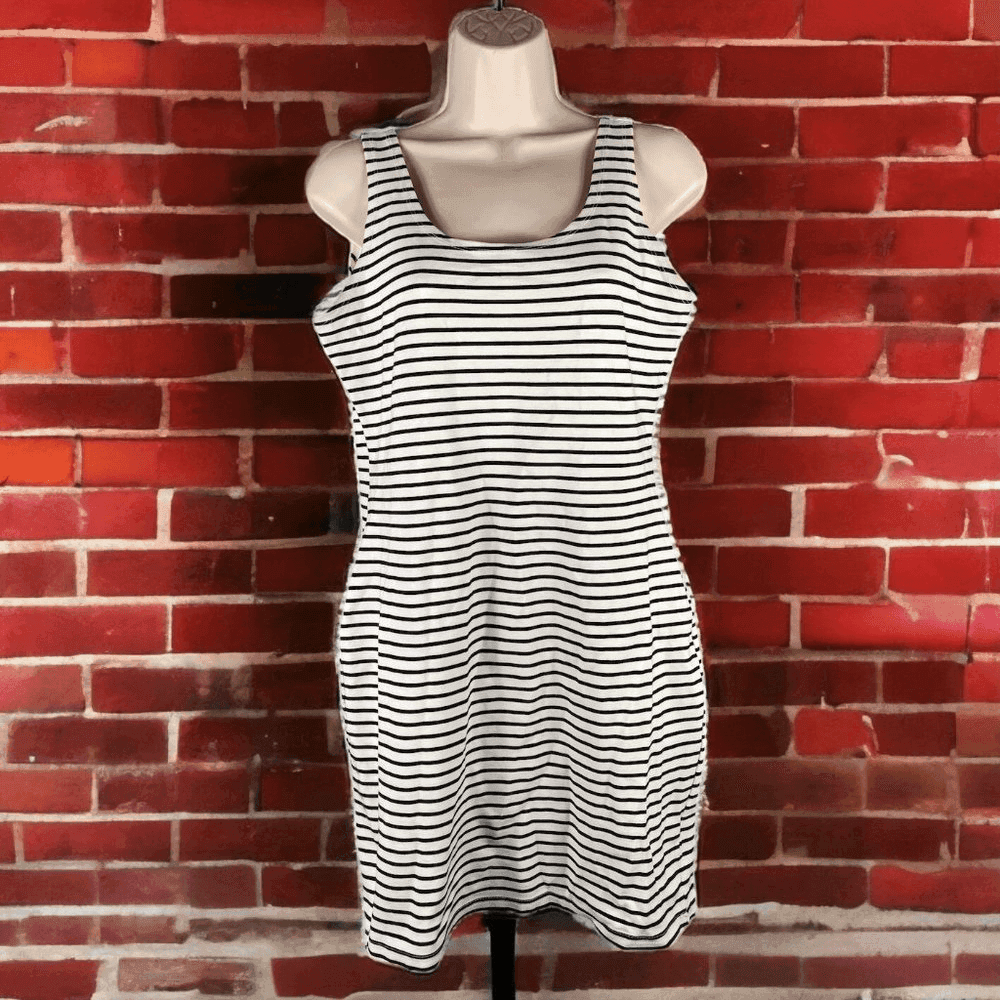 Striped Tank Dress Womens M Black White Sleeveless Stretch Casual Summer