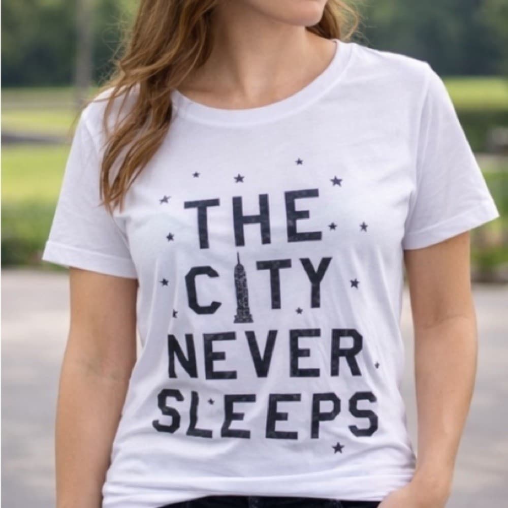 NYC New York City Party Queen Graphic Tee Black White Medium Funny Slogan Top