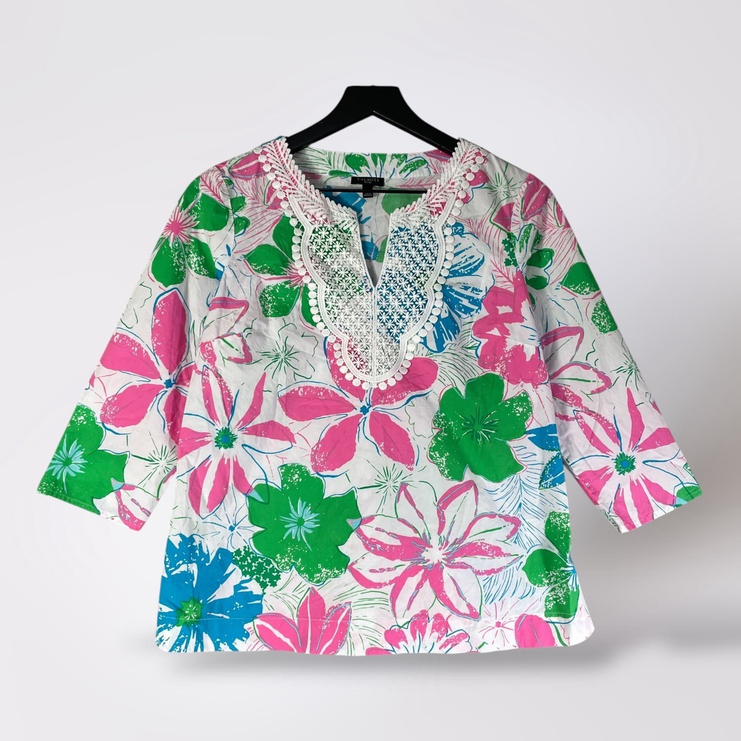 Talbots Petites Floral Embroidered Blouse Womens Small White Short Sleeve Top
