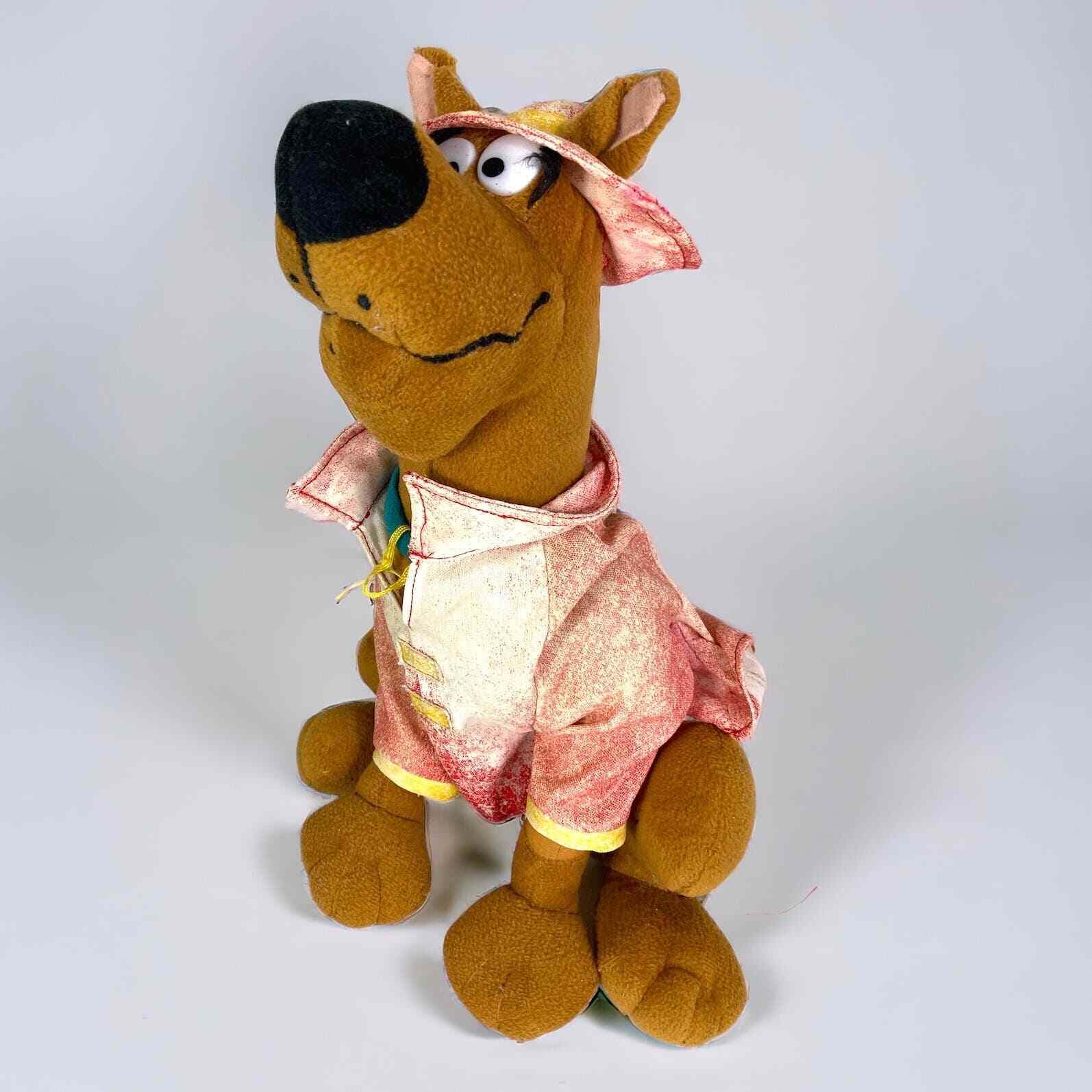 Vintage 1998 Scooby Doo Plush Red Raincoat Hat 13 Cartoon Network Toy