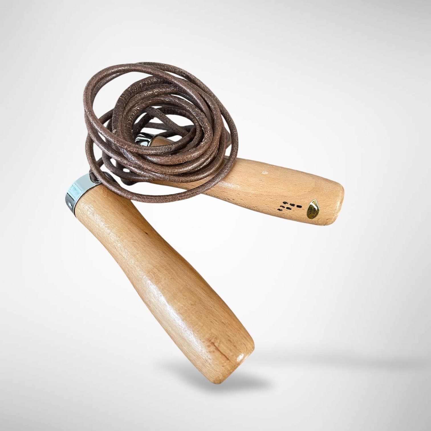 Vintage Leather Jump Rope Wooden Handles Boxing Fitness Training Cardio