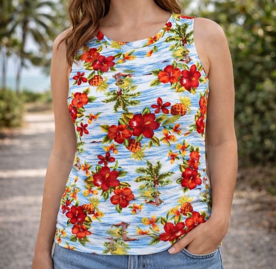 Hawaiian Floral Tank Top Womens Medium Sleeveless Tropical Beach Shirt
