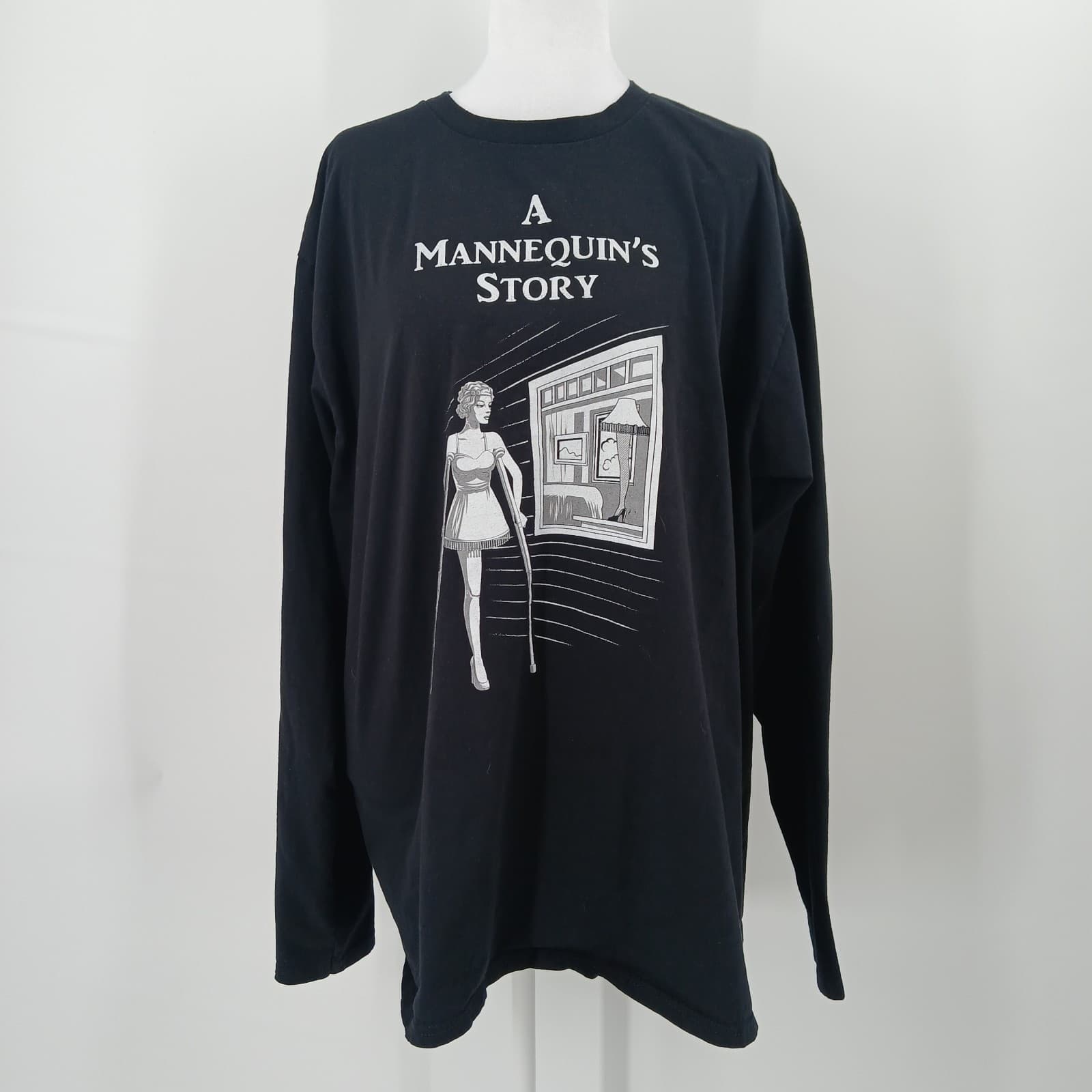 A Mannequins Story Long Sleeve T Shirt Adult 2XL Black Adult Humor Graphic Tee