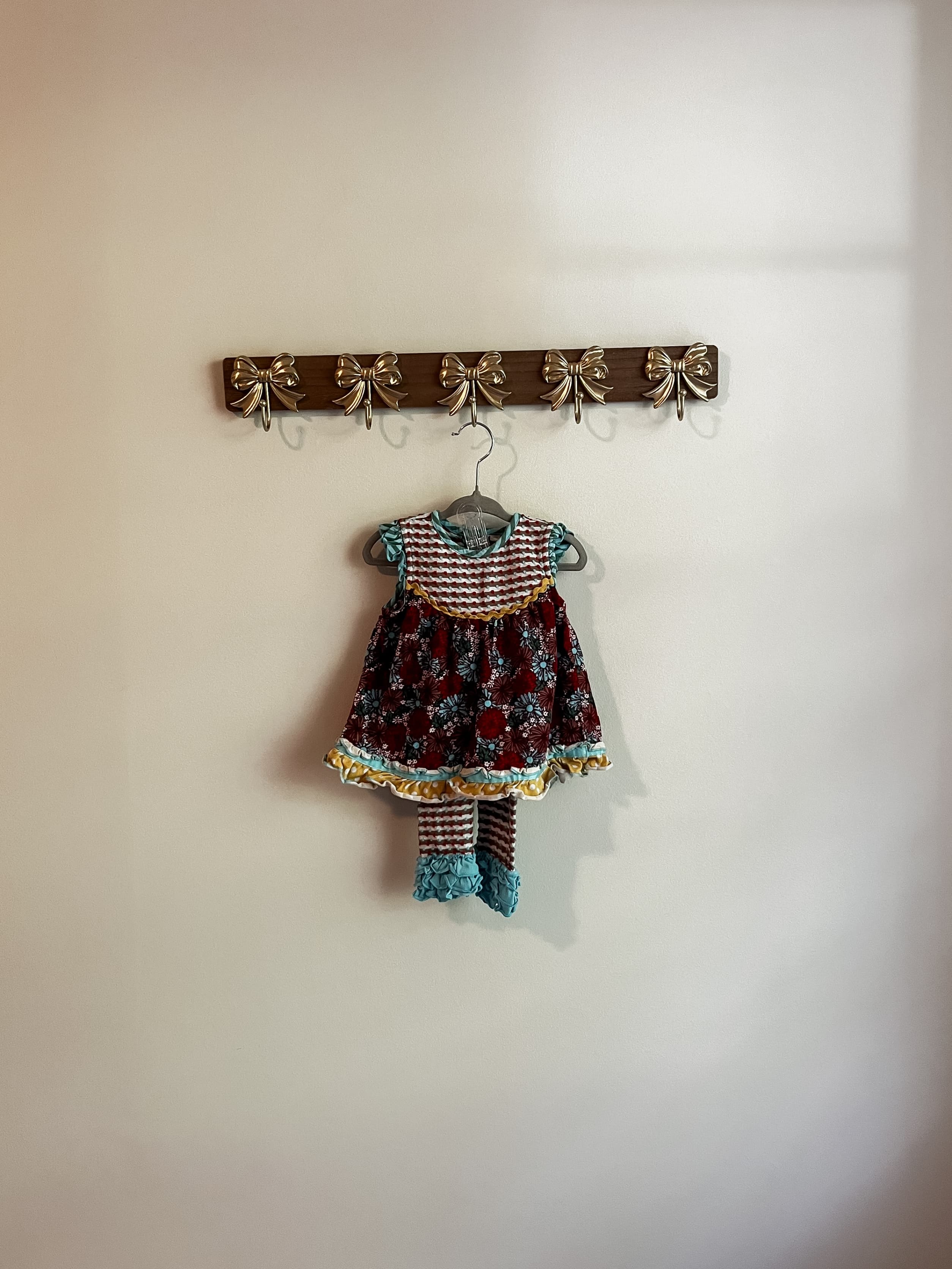 Matilda Jane size 18-24 months Girls Floral top with Striped Leggings Set