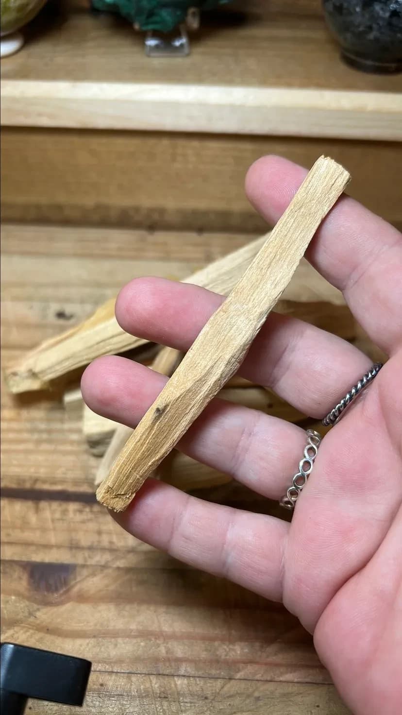 Pablo Santo Sticks