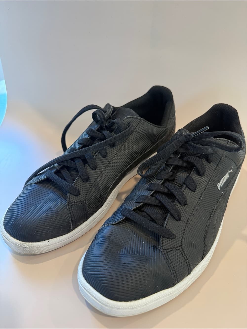 Puma Men's Black Textured Low-Top Sneakers with White Sole