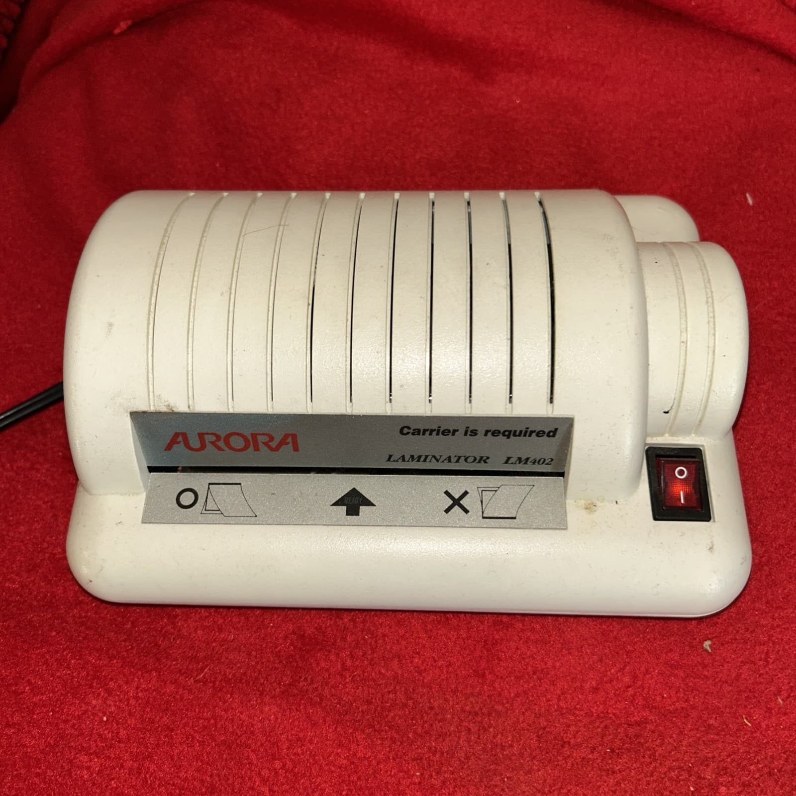 PRE OWNED Aurora Desktop Laminator LM402