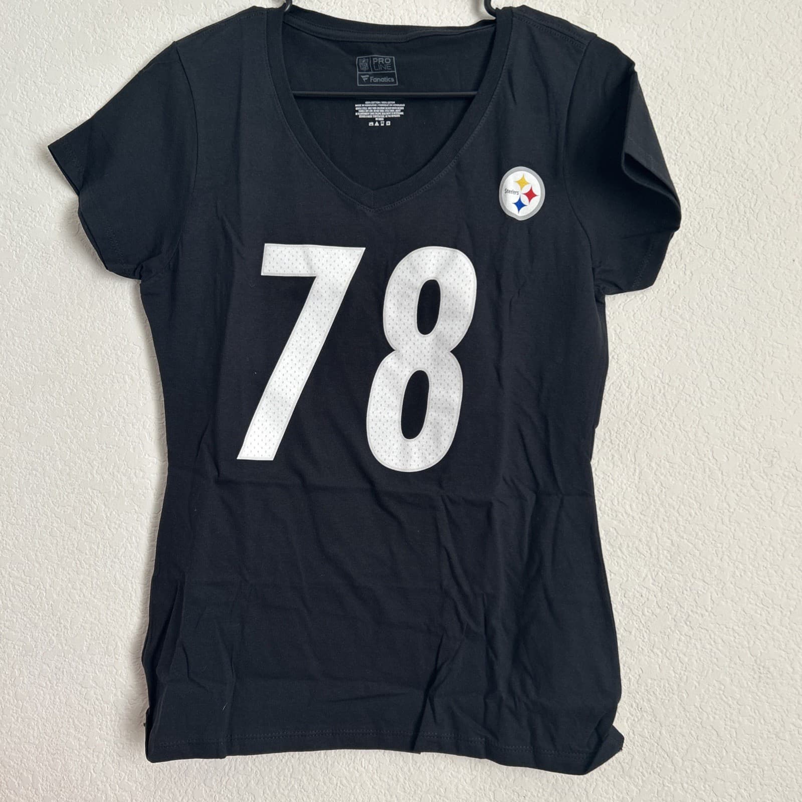 Women’s Pittsburgh Steelers Jet Black Ladies Small V Neck Tee NWT