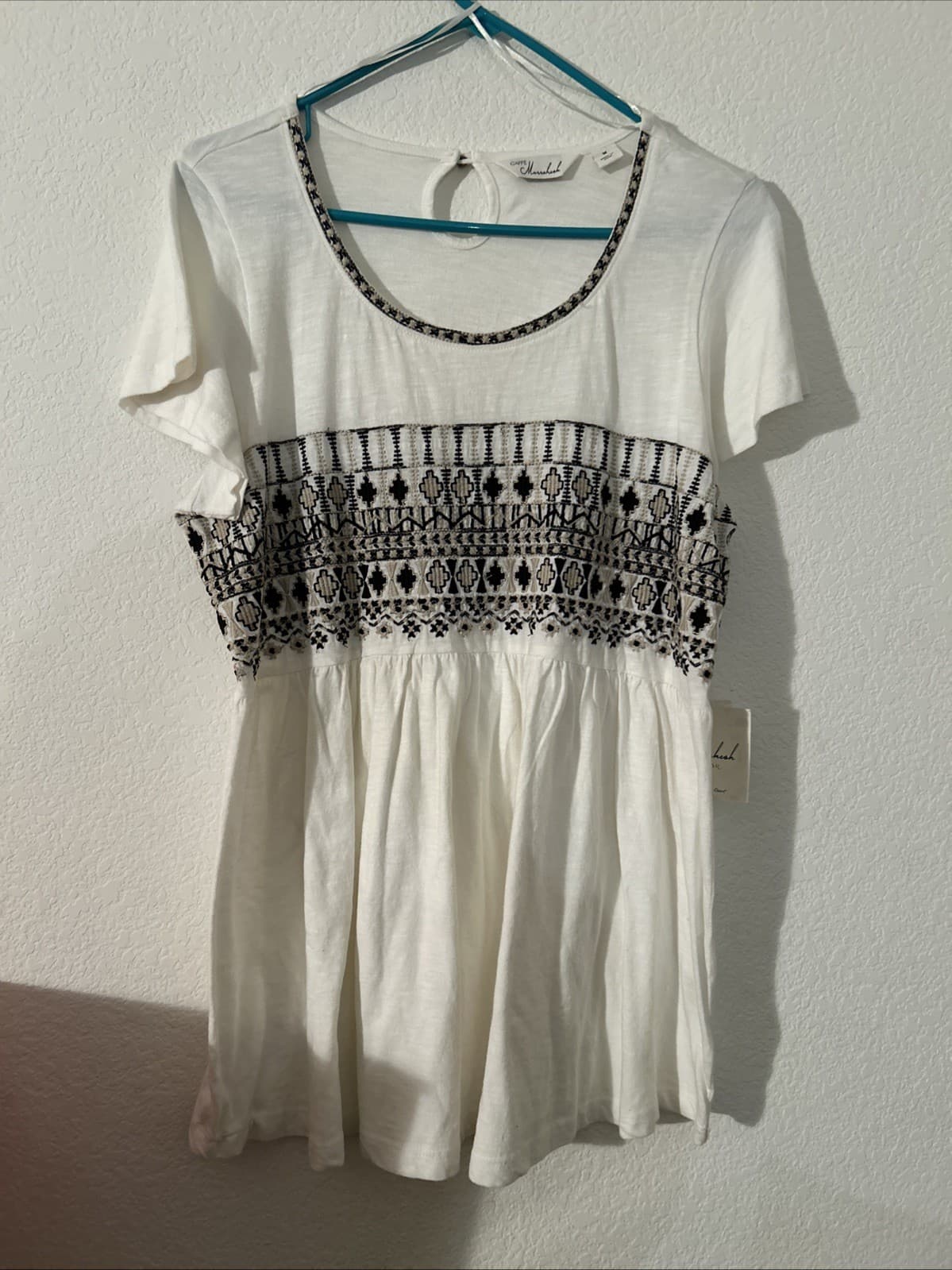 Women’s Medium Short Sleeve Top NWT