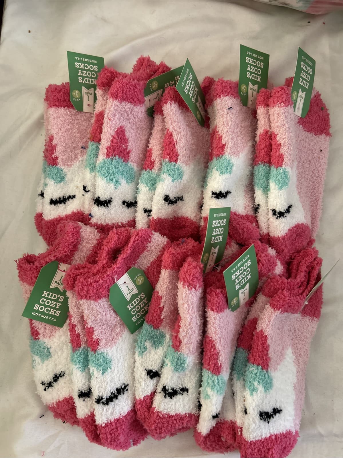 Lot Of 10 Girls kids cozy fluffy socks size 7-8.5 Unicorn