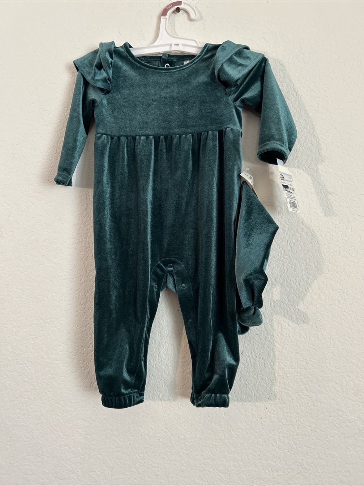 Infant Two-Piece Outfit With Headband NWT Green Cat & Jack 6-9M