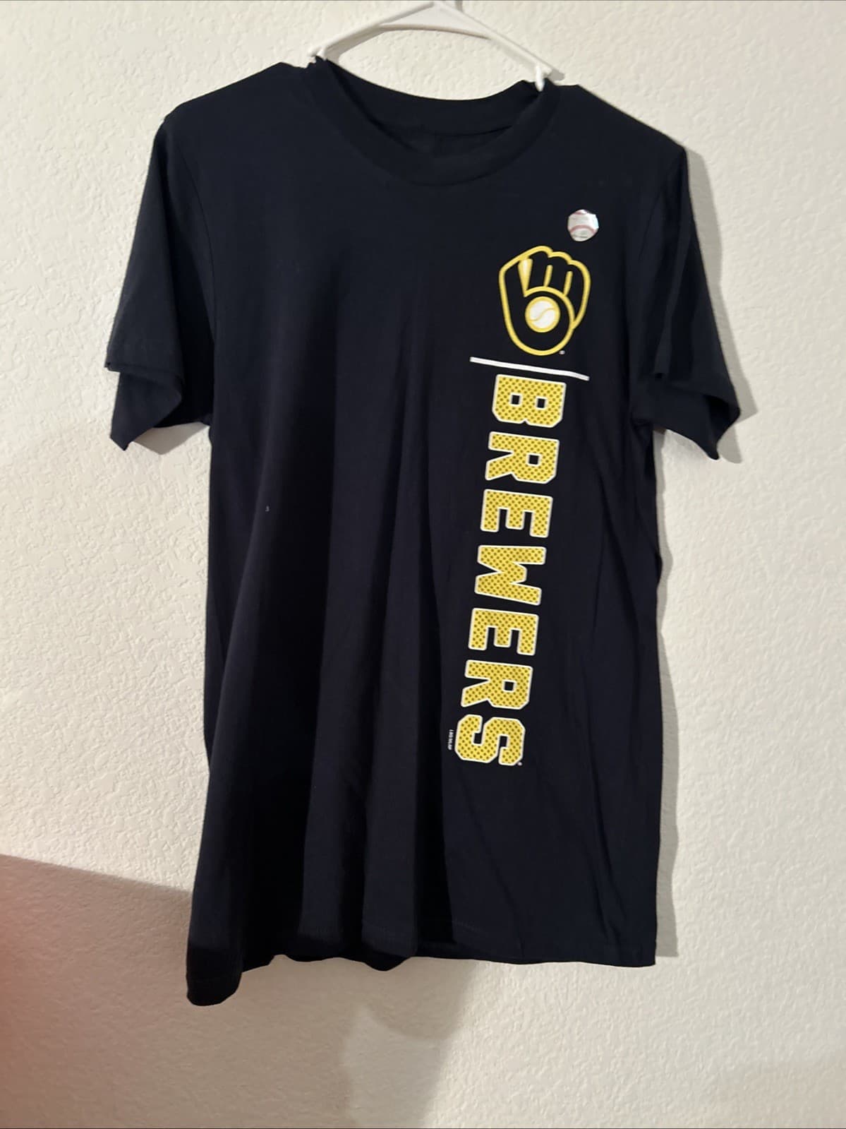 Milwaukee Brewers small T-shirt blue
