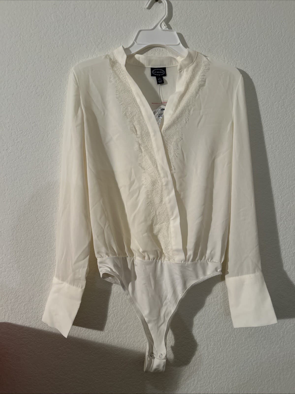Women’s Lace Trim Bodysuit NWT Scoop XS Whisper White