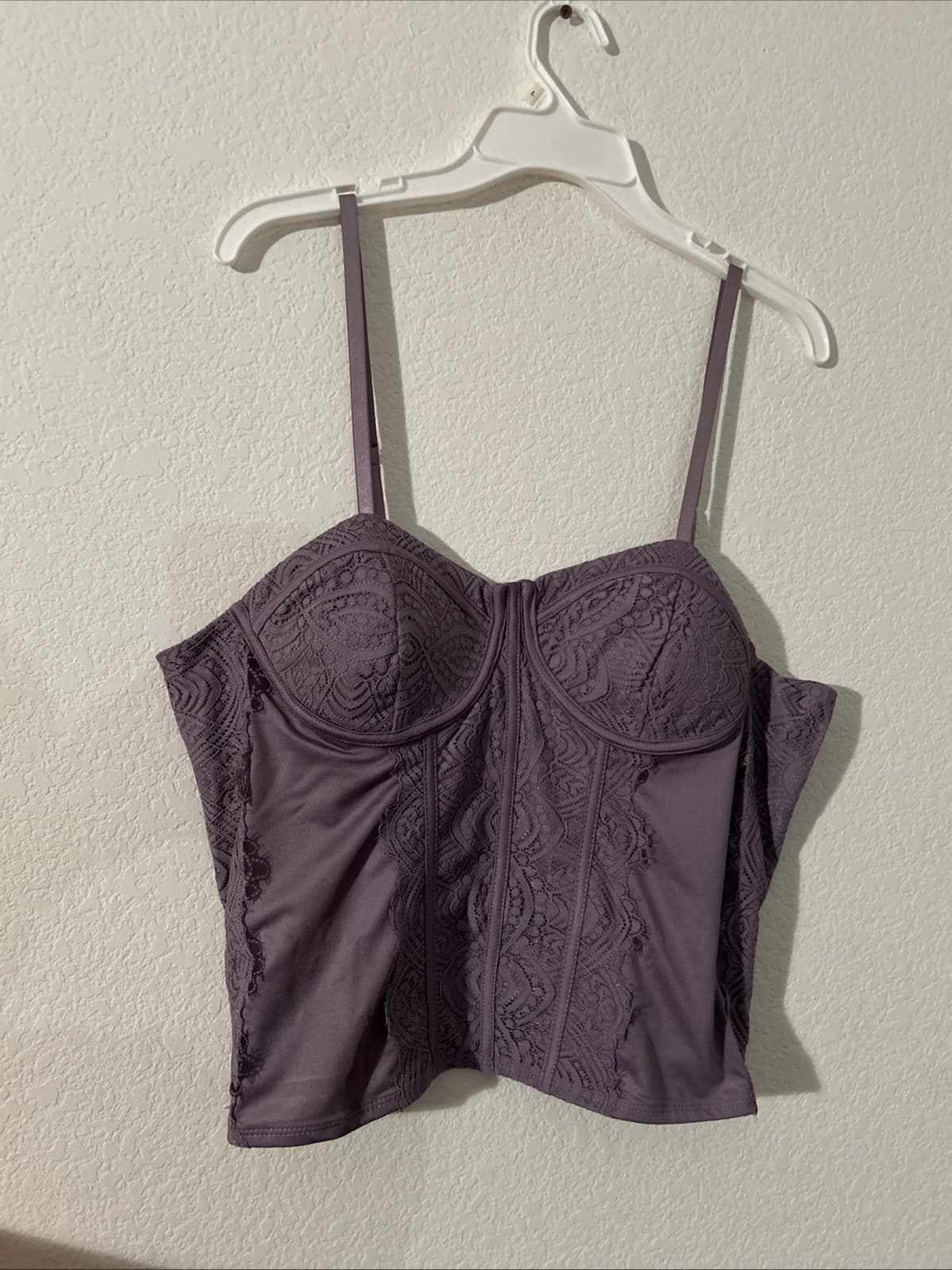 Women’s Lace Trim Corset Large NWT Plum No Boundaries