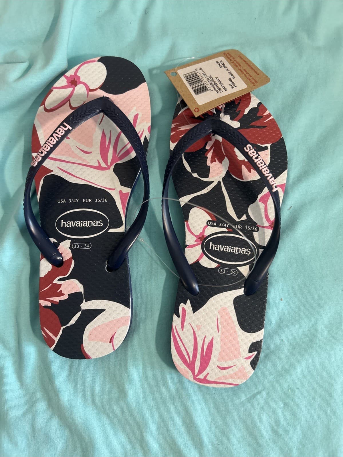 Havaianas Flip Flops Size 3/4Y NWT Girls Navy
