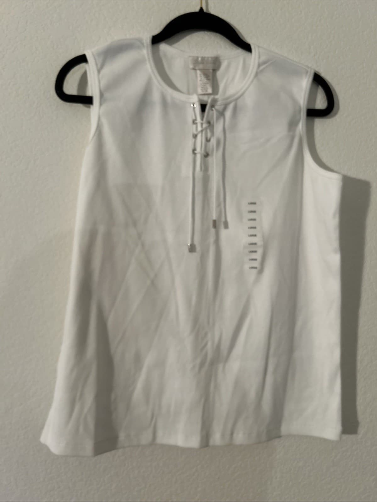Women’s Large White Top NWT $20
