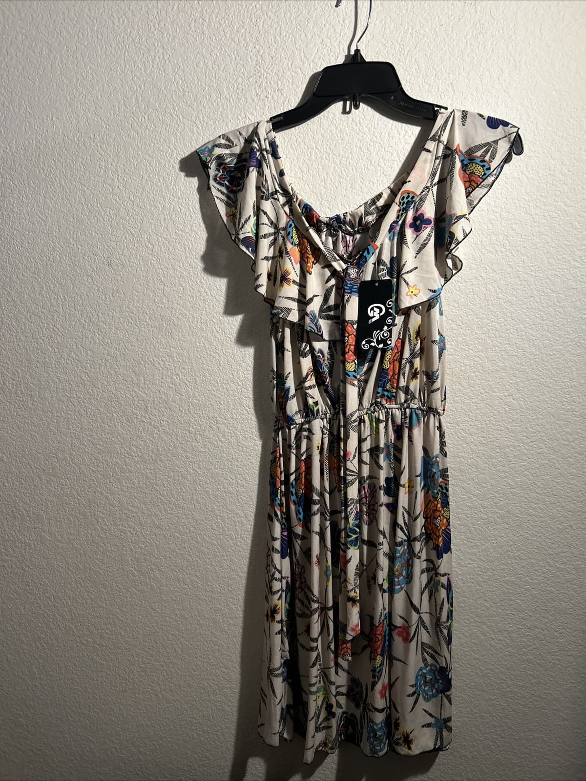 Women’s Dress NWT S/M Knee Lenght