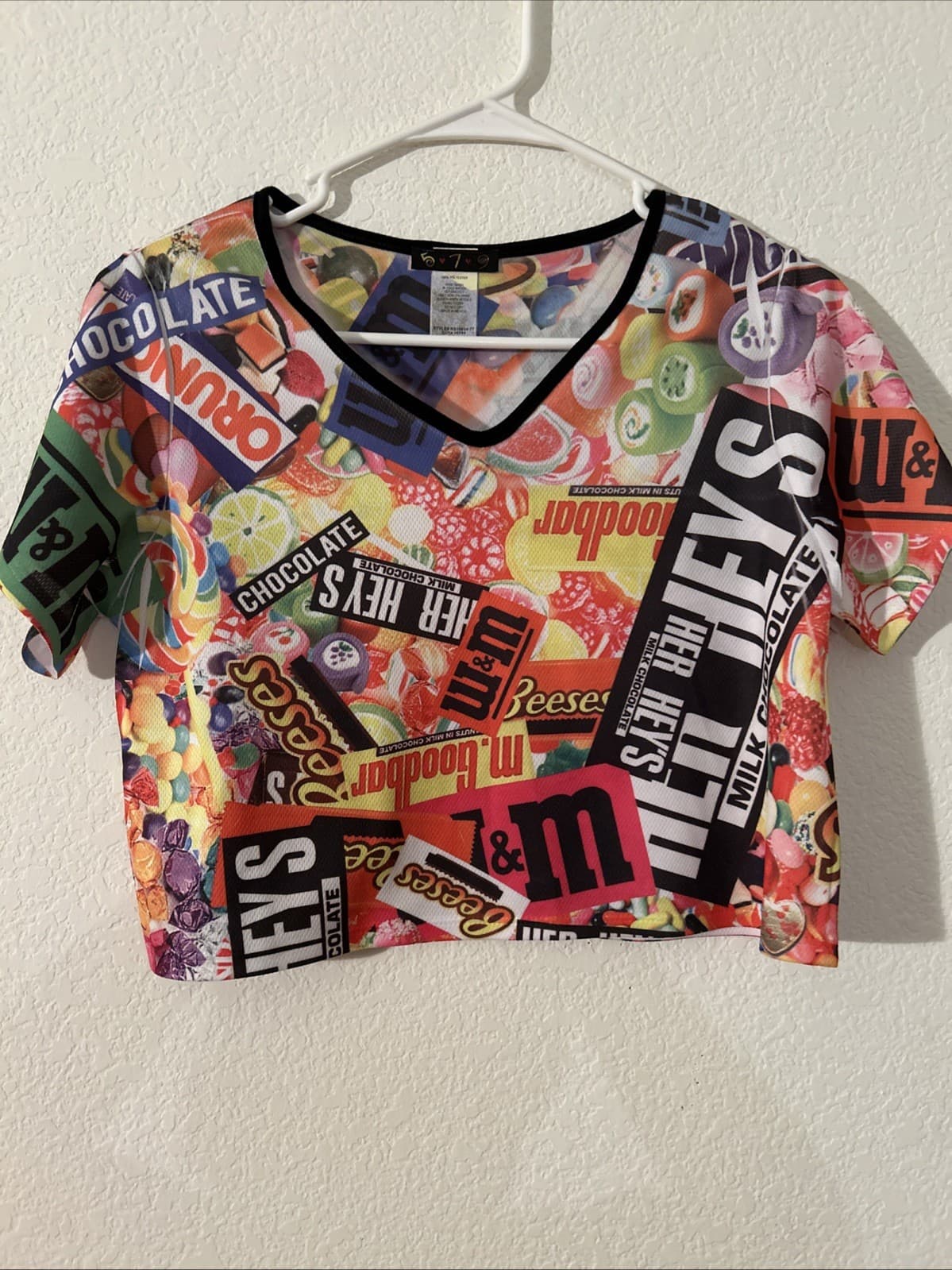 Women’s Medium crop top multicolor candy