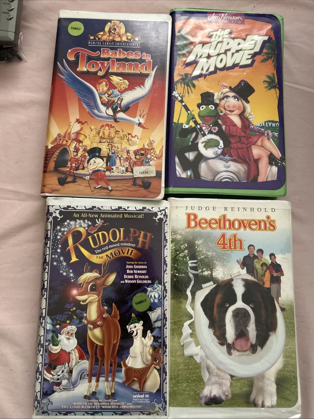Lot Of 4 VHS Kids Movies babes in toyland the Muppet movie Beethoven’s Rudolph
