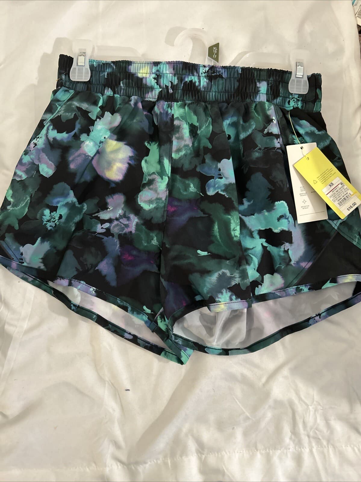 All In Motion Women’s Size XS Mint Leaf Mid Rise Run Running Shorts