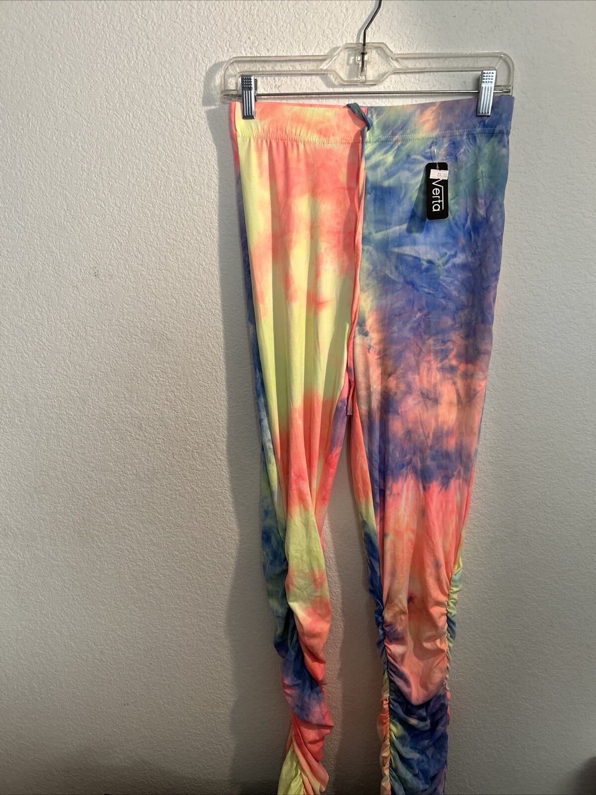 Women’s Multicolor Plus Size Leggings NWT Verta