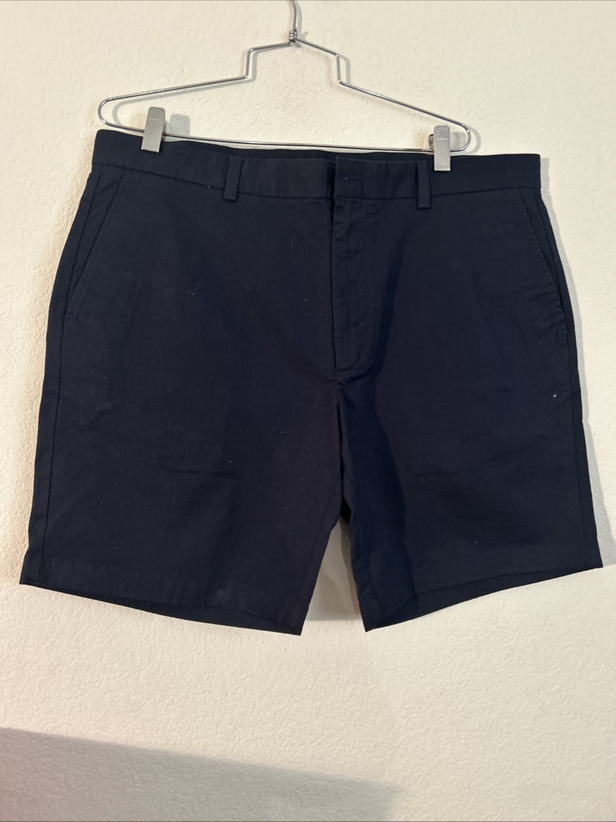 Men’s Navy Blue British Khaki Shorts NWOT Size 38