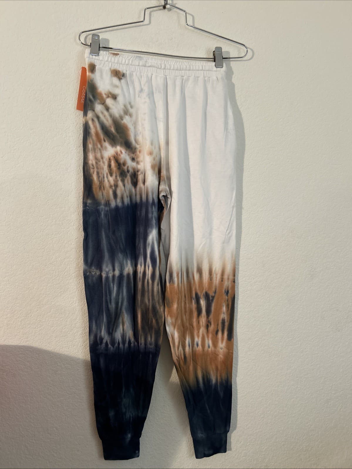Women’s Joggers XS NWT Multicolor Colsie